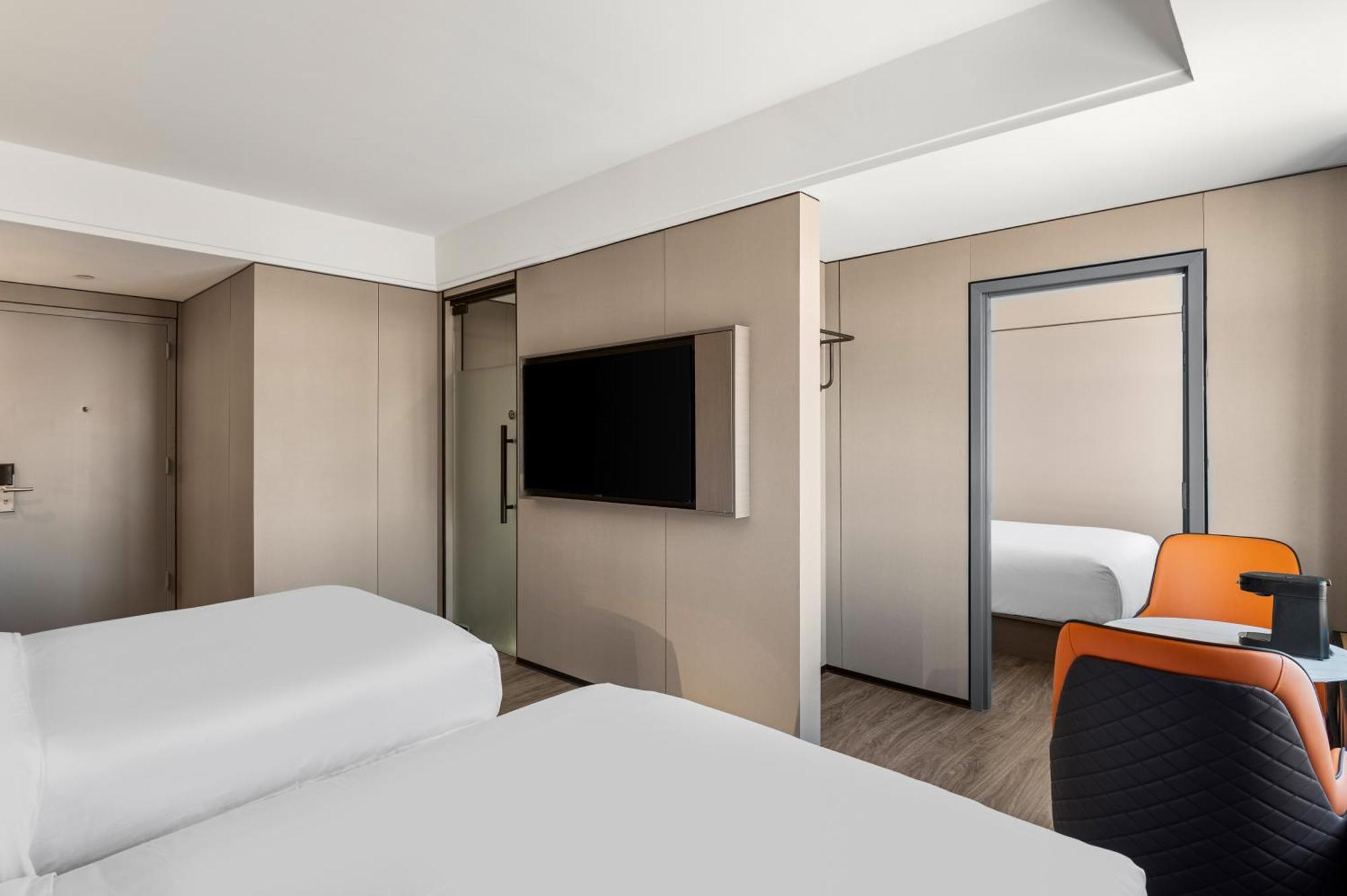 Ly Hotel Nueva York